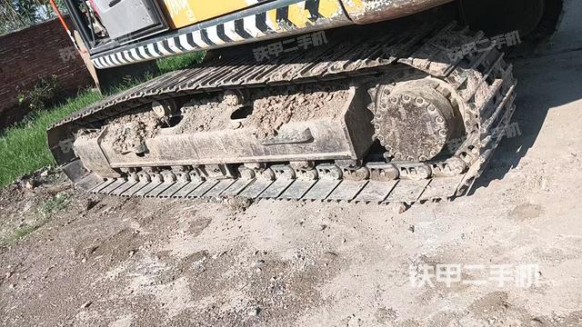 单侧履带整体（整机外观）