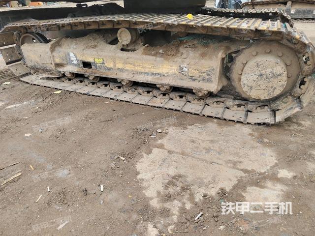 单侧履带整体（整机外观）