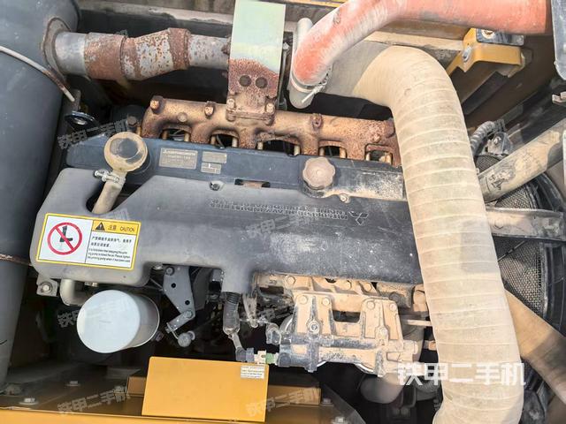 发动机整体俯视（整机外观）