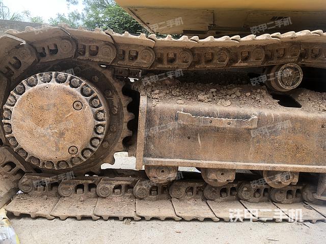 单侧履带整体（整机外观）