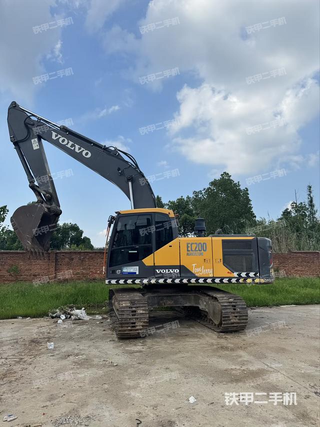 整机右后45°（整机外观）