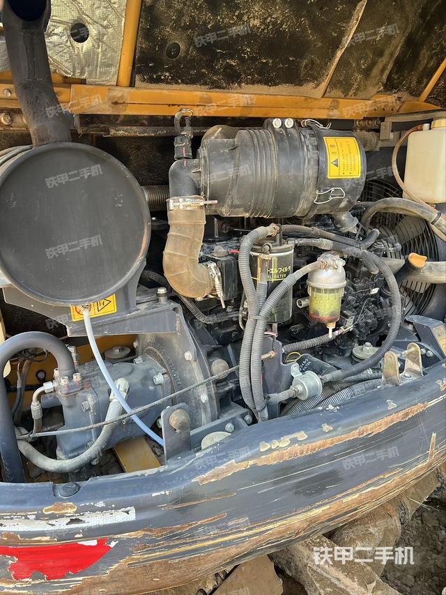 发动机整体俯视（整机外观）