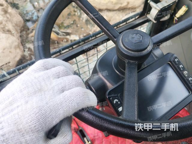 顯示屏?（駕駛室部分）