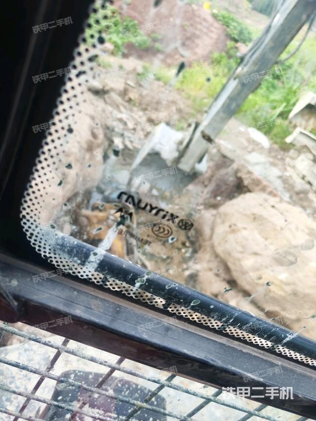 座椅后部（駕駛室部分）