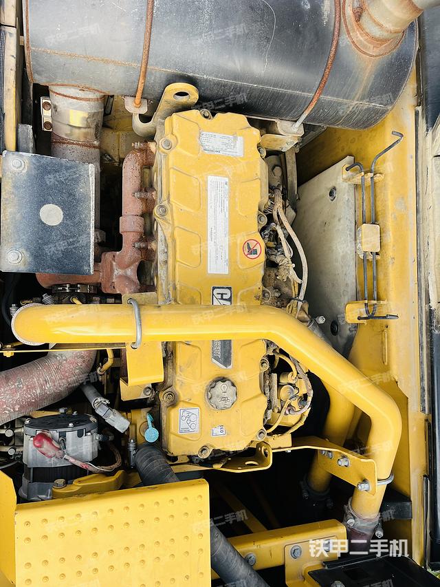 发动机整体俯视（整机外观）