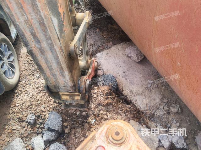 小臂整體左后（工作和回轉(zhuǎn)裝置）