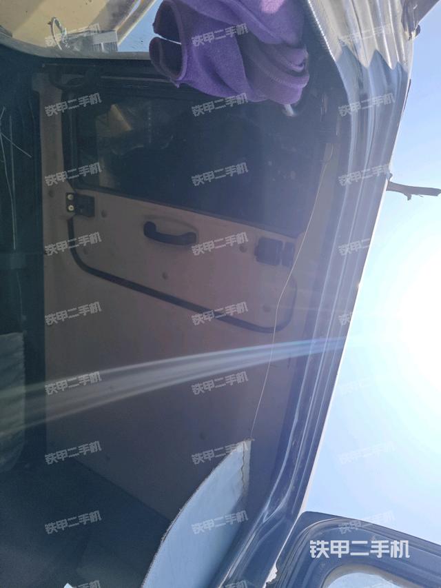 頂棚整體（駕駛室部分）