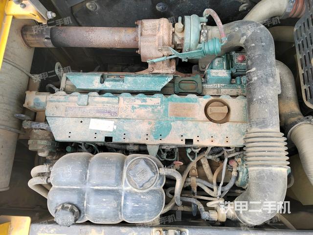 发动机整体俯视（整机外观）