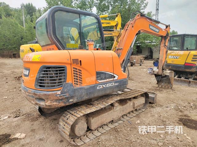 整机右后45°（整机外观）