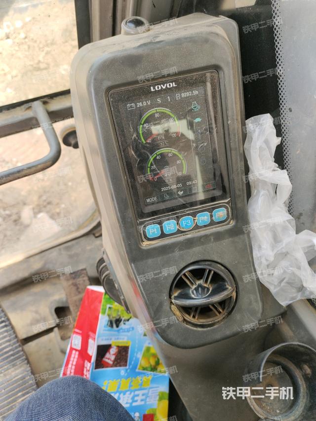 显示屏 （驾驶室部分）