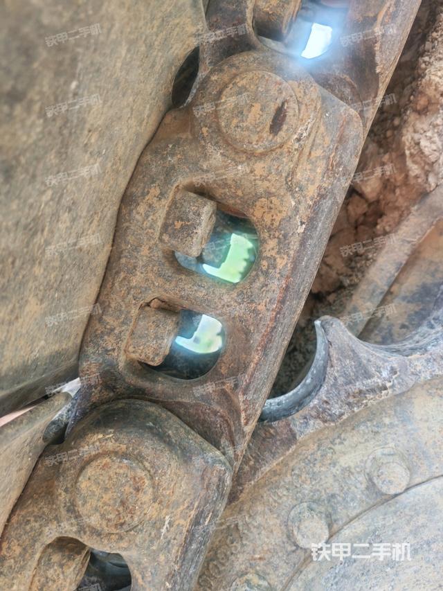 左托鏈輪和鏈筋（行走機(jī)構(gòu)）