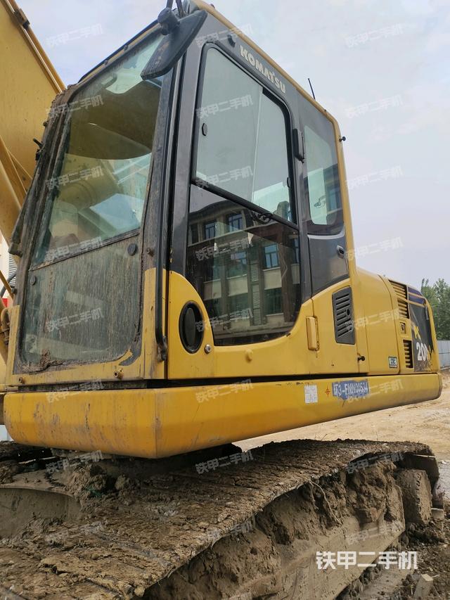 驾驶室左前45度（驾驶室部分）