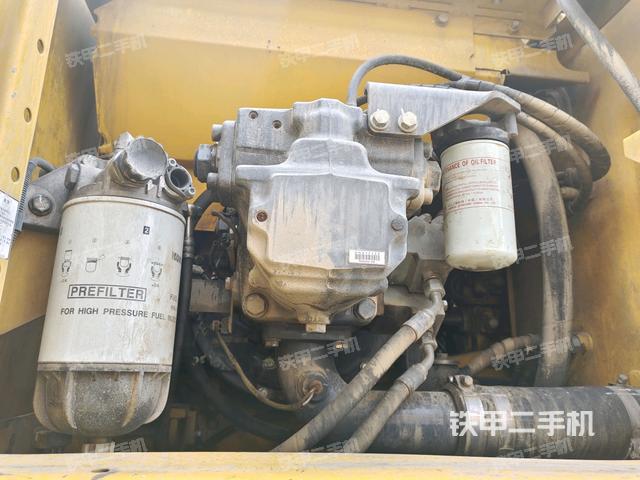 液压泵室（大件舱室）