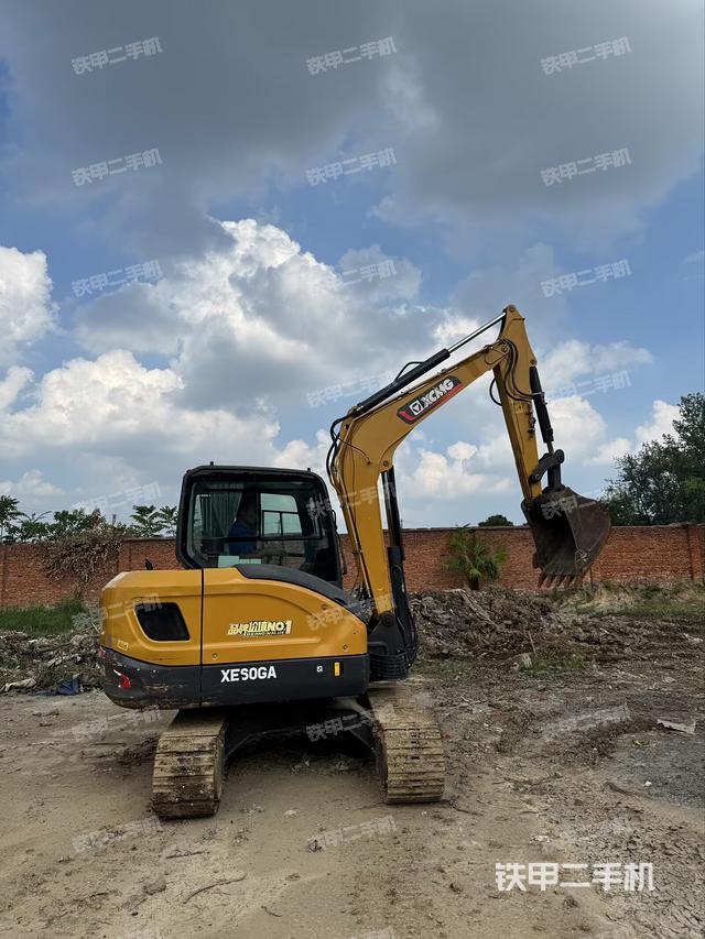 整机右后45°（整机外观）