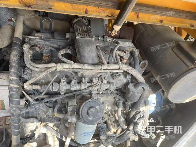 发动机整体俯视（整机外观）