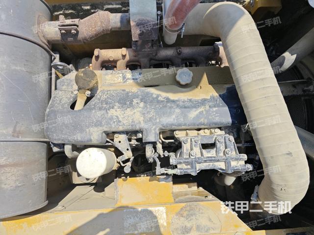 氣門室蓋螺絲特寫（上車部件）