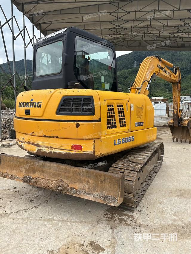 整机右后45°（整机外观）