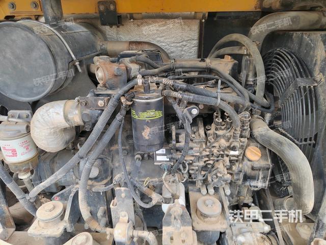 发动机整体俯视（整机外观）