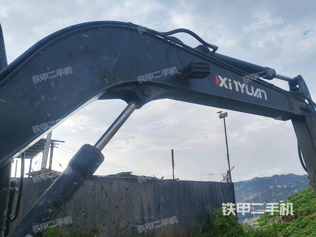 小臂整體左后（工作和回轉(zhuǎn)裝置）