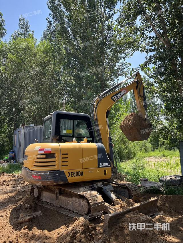 整机右后45°（整机外观）