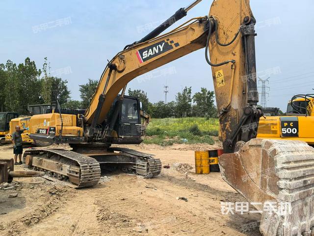 驾驶室顶部（整机外观）