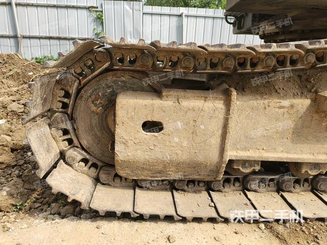 左导向轮（行走机构）