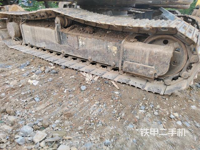 单侧履带整体（整机外观）