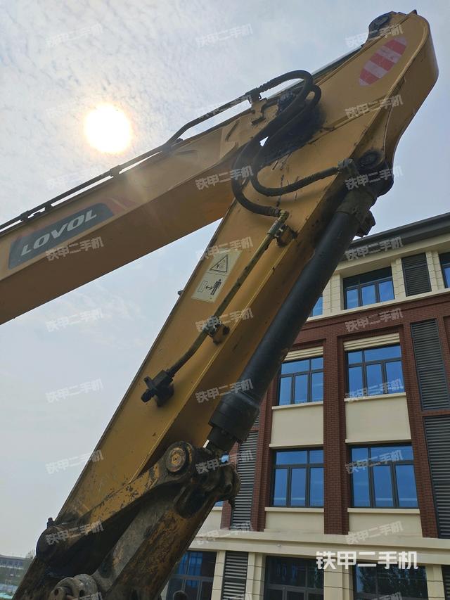 大臂整体 右侧（工作和回转装置）