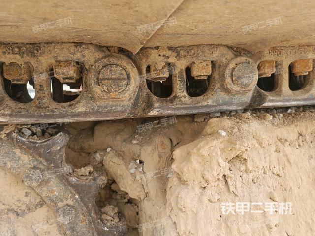 右侧行走马达盖板（行走机构）