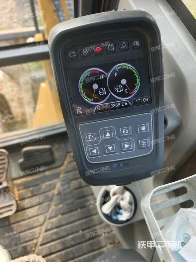 显示屏 （驾驶室部分）