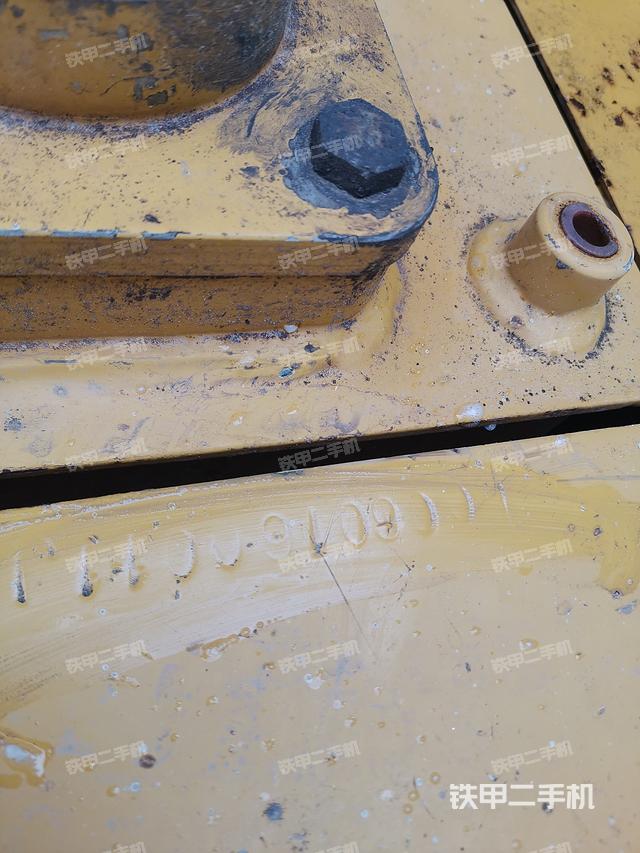 駕駛室頂部（整機(jī)外觀）