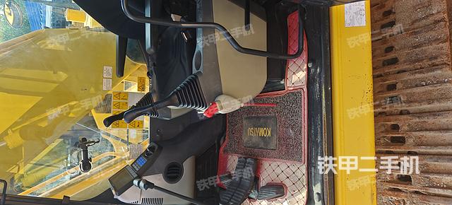 驾驶室整体（整机外观）