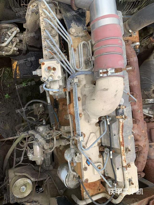 发动机整体俯视（整机外观）