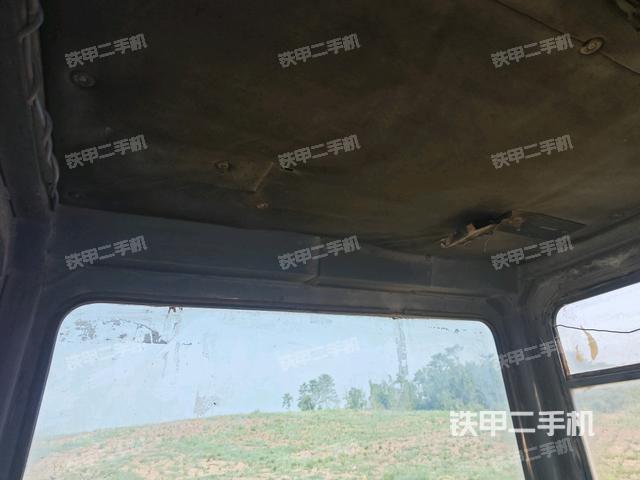 玻璃角標(biāo)（推土機(jī)駕駛室）