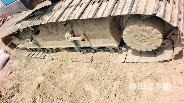 右側(cè)履帶整體（行走機(jī)構(gòu)）