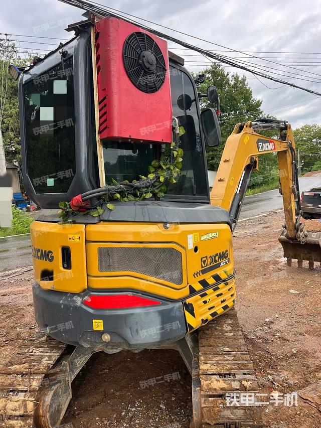 整机右后45°（整机外观）