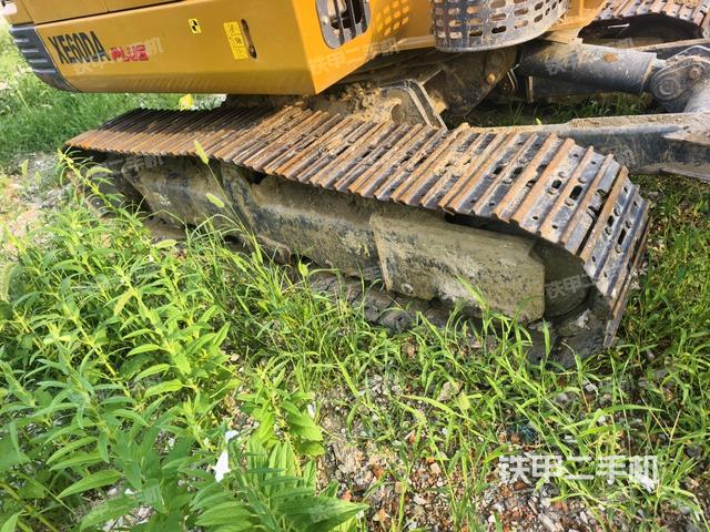 右侧履带整体 （行走机构）