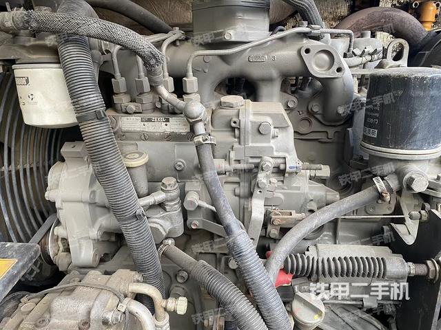 发动机整体俯视（整机外观）