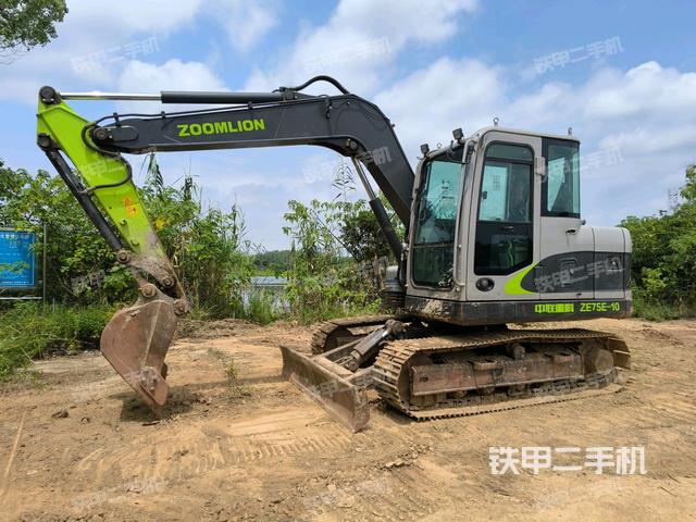 中联重科ZE75E-10挖掘机