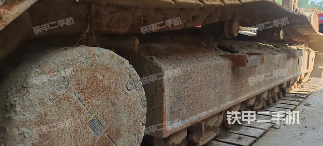 单侧履带整体（整机外观）