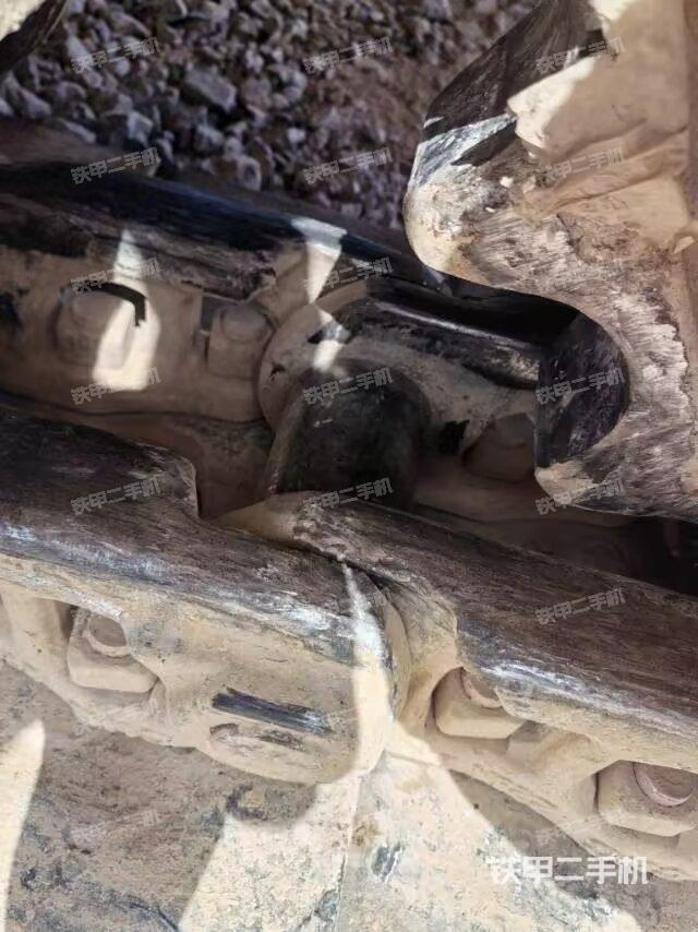 右侧履带整体（行走机构）