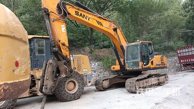 三一重工SY235C-8S挖掘机