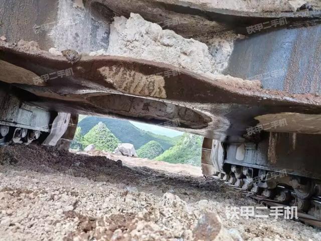 右侧行走马达盖板（行走机构）