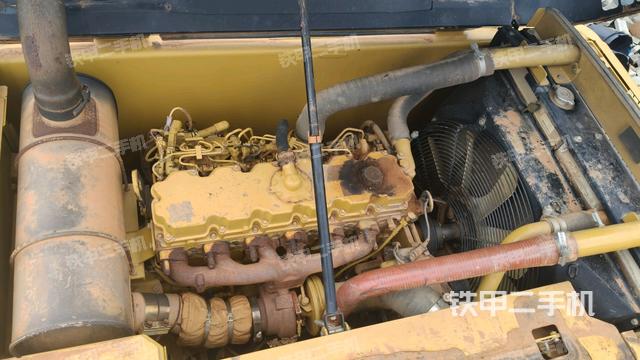 发动机整体俯视（整机外观）