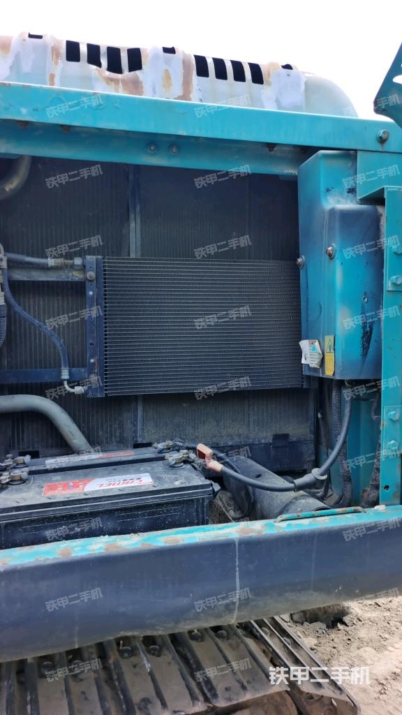 散熱器正面（大件艙室）