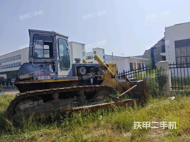 右后45°（推土機(jī)整車外觀）