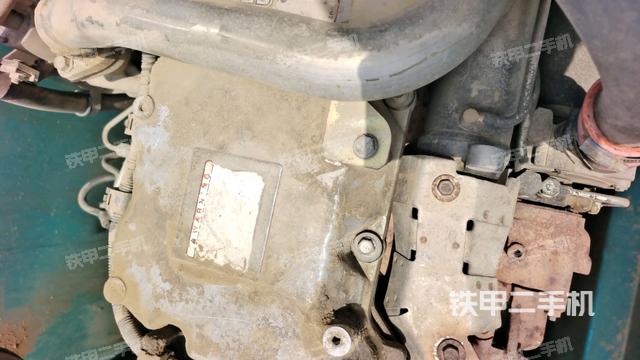 氣門室蓋螺絲特寫（上車部件）