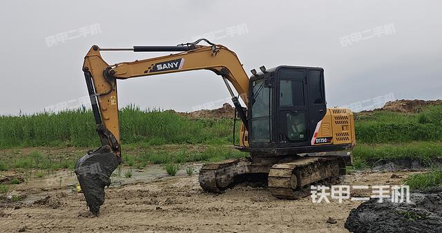 三一重工SY75挖掘机