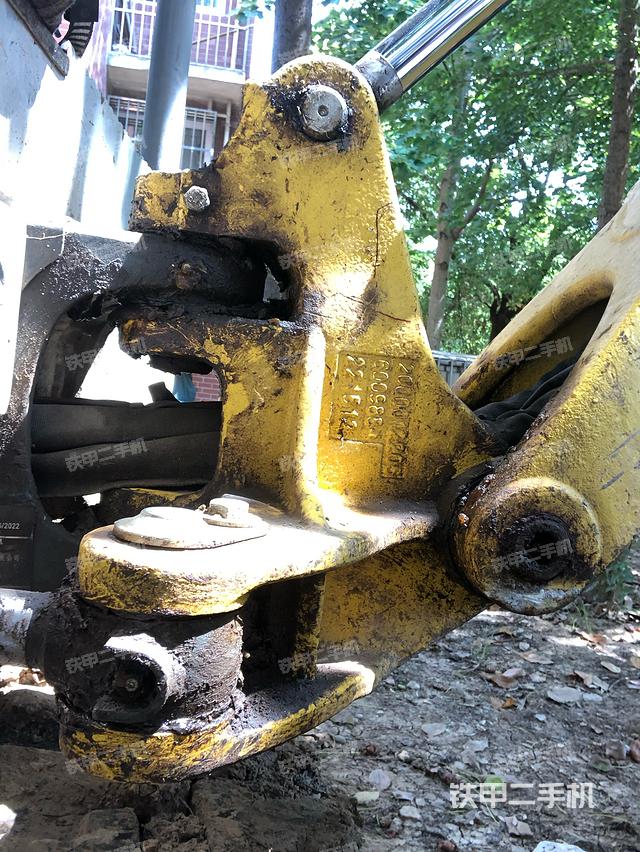 单侧履带整体（整机外观）