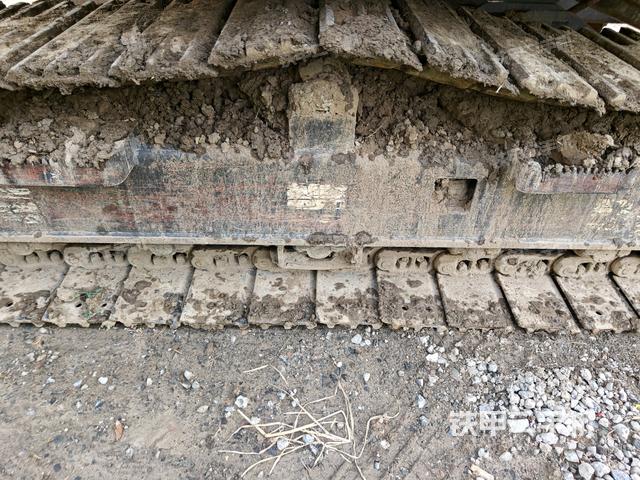 左導(dǎo)向輪（行走機(jī)構(gòu)）